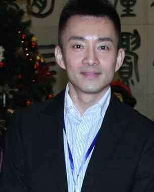 亚宁和谁是一对 原央视主持人亚宁个人资料照片