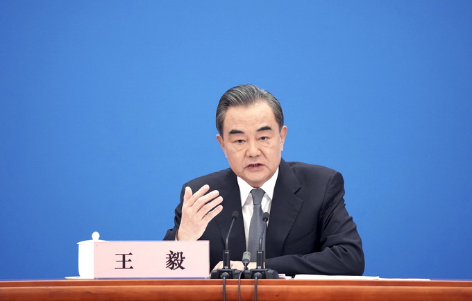 王毅谈中国外交的担当与风骨 网友点赞：大国风范