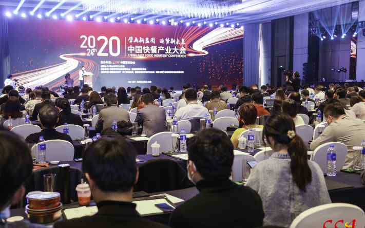 2019年度快餐50强，鱼你在一起成为酸菜鱼品类唯一入选品牌