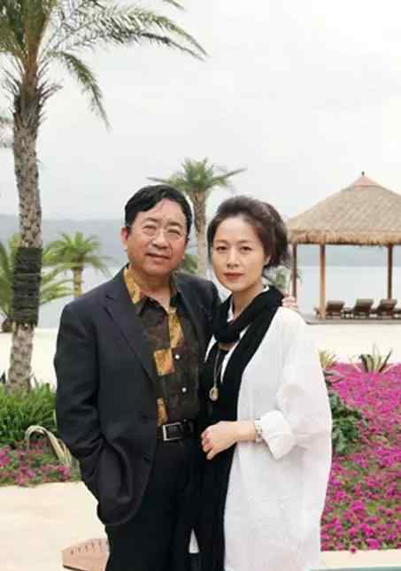 前妻李红 余秋雨前妻李红，离婚后的坎坷人生