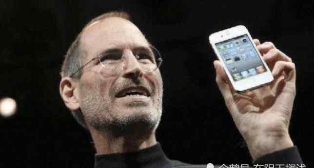 iphone4s现在还能用吗 已发布八年的iPhone4s，还能再战两年吗？看看专业人士的评价