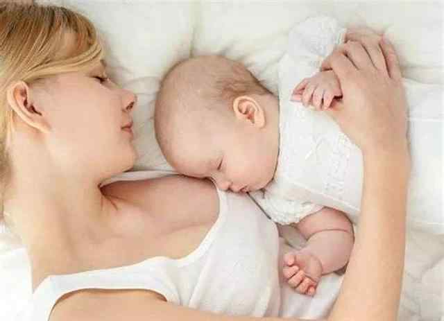 宝宝几个月戒夜奶比较合适 婴儿几个月开始戒夜奶？别在看月龄了，满足两种情况就别忍了