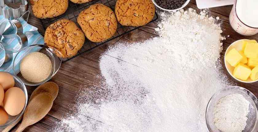 低筋面粉和小麦粉的区别 小麦粉和面粉的区别 小麦粉是低筋面粉吗