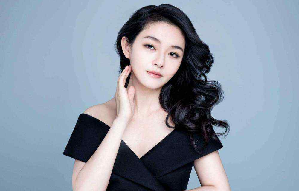 柳翰雅老公 综艺女主持阿雅，嫁给大13岁的老公，如今过自己喜欢的生活