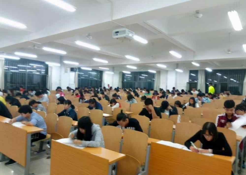 大一挂科的后果 大一新生注意！大学挂科会有这6个“严重后果”，别再傻傻不知道