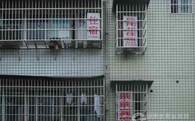 黄网站有哪些 长沙大学生暗访校园钟点房 床小难敌火爆