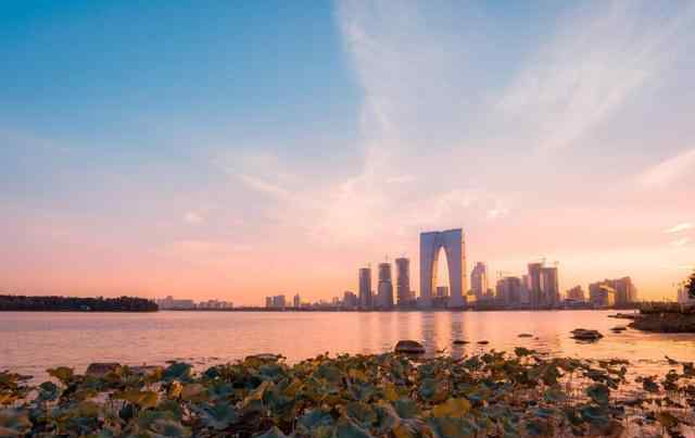 长江沿岸城市 长江沿岸5大经济城市，上游仅上榜一座，第一个实至名归