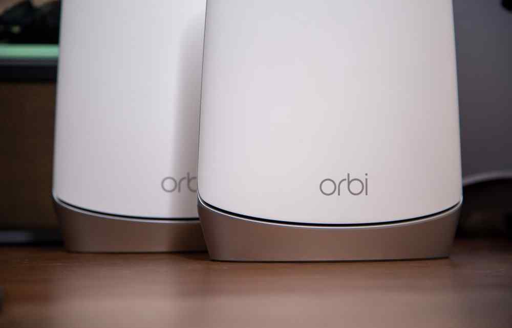 orbi Mesh组网的WiFi 6路由器：网件Orbi RBK752深度体验