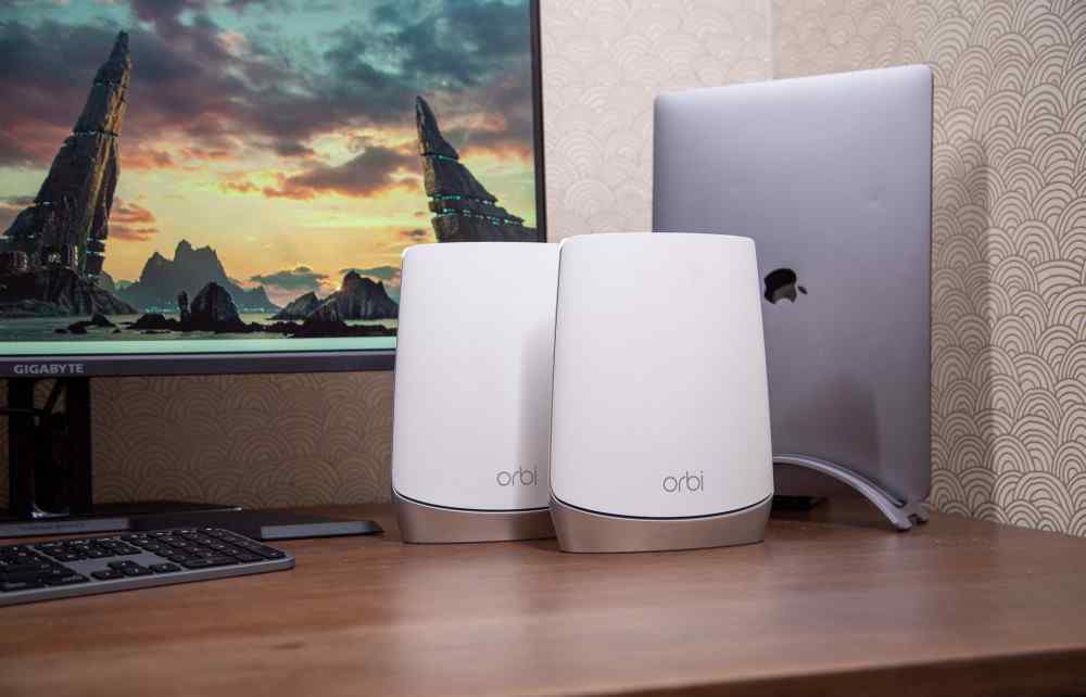 orbi Mesh组网的WiFi 6路由器：网件Orbi RBK752深度体验