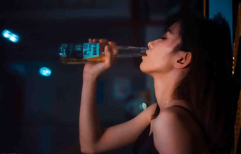 双鱼和狮子 狮子和双鱼的错位爱情：若是此生错在相逢，那就求一个善终