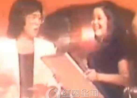 邓丽君感情史 成龙邓丽君感情史揭秘 邓丽君成龙为什么分手