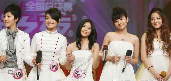 江映蓉火 快女冠军江映蓉被骂哭，11年星途一直不火，在意你才会骂醒你