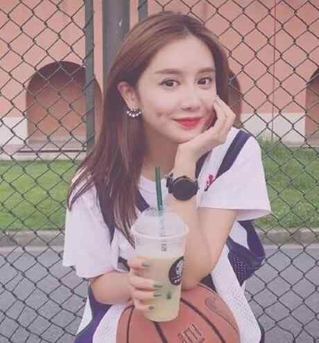 宋美娜 网红宋美娜是哪儿人真名叫什么 人美学识渊博有本事