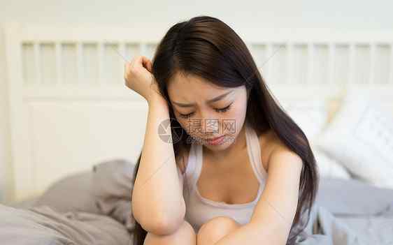 气色不好皮肤暗沉怎么调理 气色差、肤色暗沉、肤色暗黄，不是皮肤的问题，应该引起重视