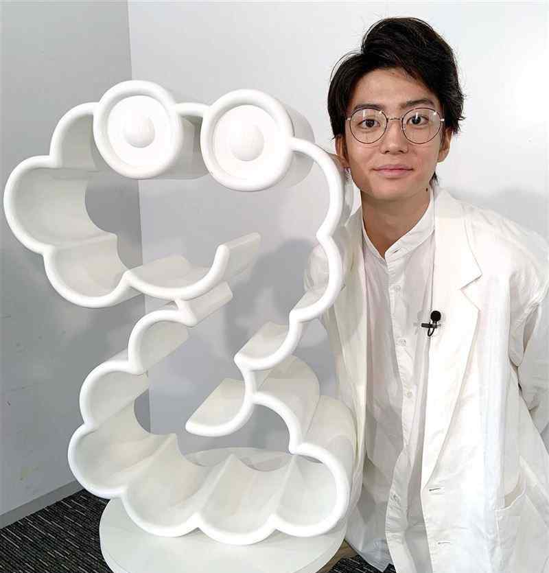 5亿日元 羁押获释鞠躬谢罪，男星肇事逃逸毁形象，恐违约金将高达5亿日元