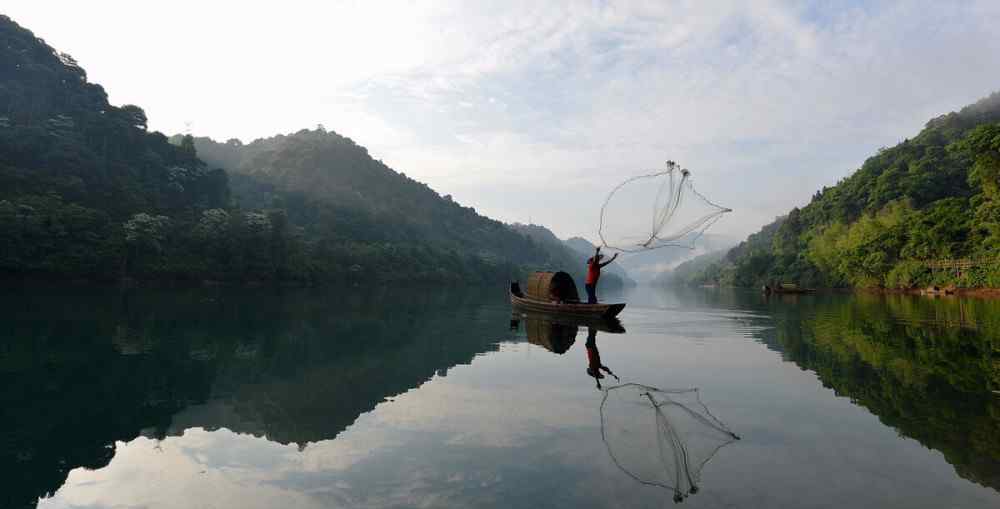 郴州旅游 湖南郴州旅游景点介绍，去郴州必去的五个景点推荐，郴州好玩地方