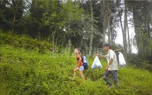 刘安乐 温少年的求学路：走2小时3公里山路去学校报到