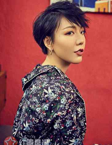 张碧晨事件 吴莫愁张碧晨二人到底有什么恩怨 吴莫愁怒怼女歌手引发众人围观