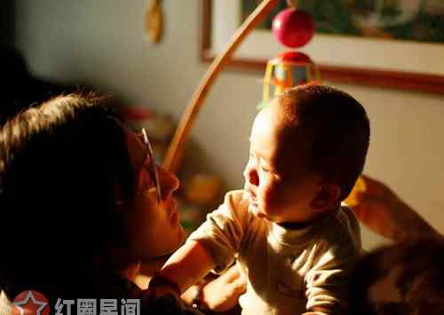 三层口罩 我不是药神吕受益为什么戴三层口罩 口罩有什么含义