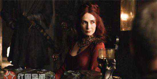 红袍是谁 权利的游戏红袍女是谁 红袍女是瑟曦派去的间谍吗