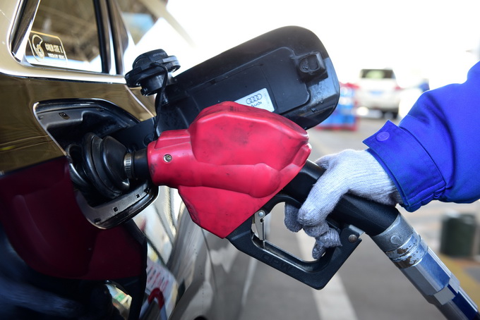 国内油价2021年首次调价 油价或8年来首现五连涨