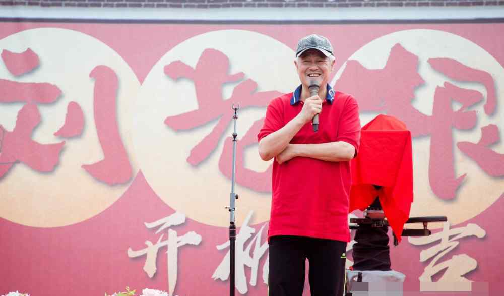 赵本山车祸 赵本山爱徒车祸去世，漂亮妻子至今仍单身，感慨生活太难了