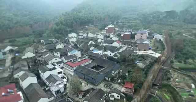 宁波年糕 宁波80后老师辞职卖年糕 年入破1000万