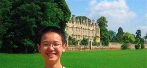 李泰伯 10年前，那位考703分却被11所世界一流名校拒收的李泰伯，如今怎样