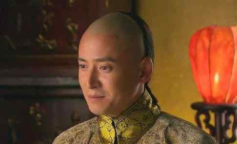 豪格是谁的儿子 豪格的大福晋，却生下了多尔衮唯一的儿子，还将其送给吴三桂抚养