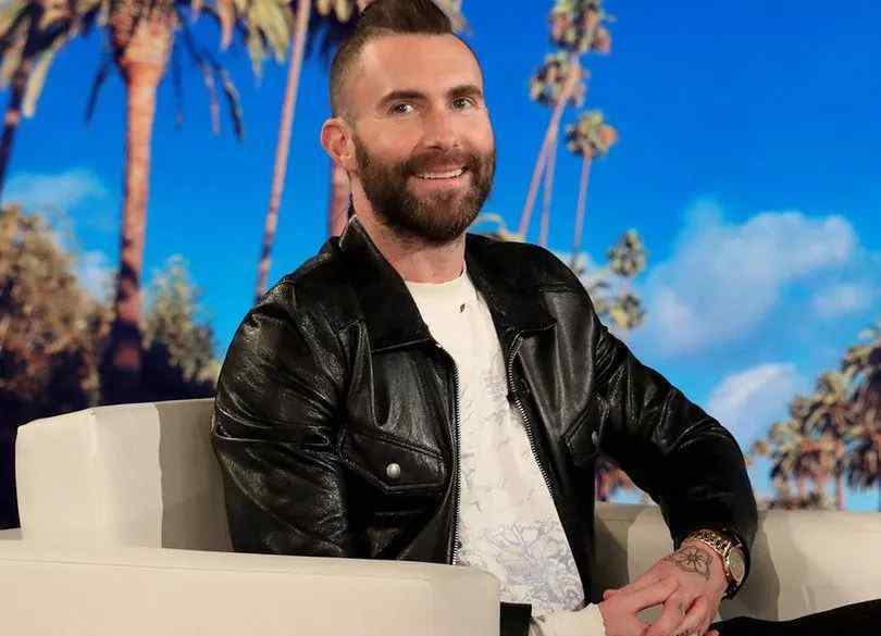 maroon5新歌 Maroon 5首秀新歌《Memories》，骚当Adam Levine宣布重大消息！