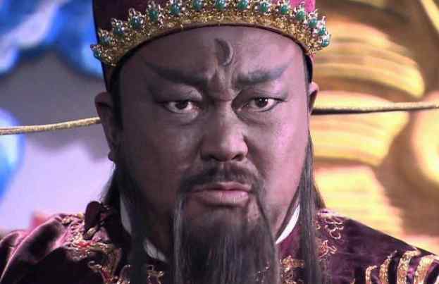 中丞相当于现在什么官 历史上包拯的职位相当于现代什么官？这级别，真的可以拦轿鸣冤？