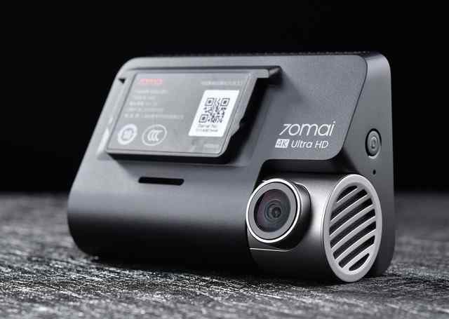 a800 超清录像＋电子狗 70迈行车记录仪A800评测