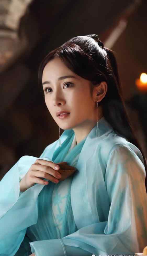 白浅和凤九什么关系 同样是青丘女帝，白浅和凤九为何会被区别对待？二人差距竟如此之大！