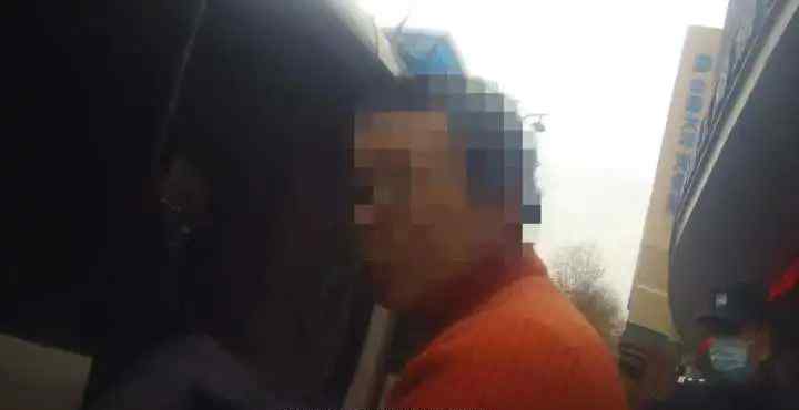 “你还要投啊 疯了吧？”杭州男子这一声吼 价值200万！