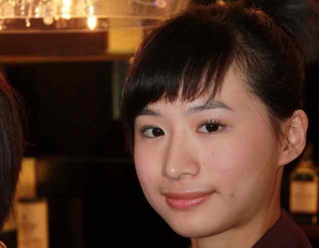 马景涛女儿马世媛 马世媛：父亲马景涛抚养她长大，靠努力上中戏，认为父亲重情重义