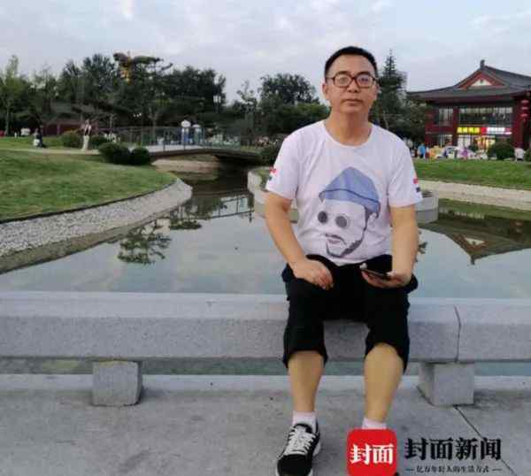筠连中学 玛莎拉蒂成都街头狂飙撞死筠连教师，死者家属：肇事司机拒绝道歉和赔偿