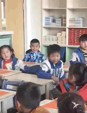 即使流泪也要鼓掌！小学生领奖领出奥斯卡的感觉