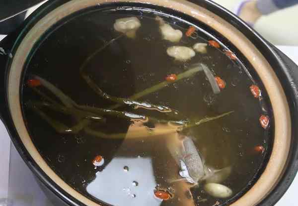 失眠的药膳 失眠、熬夜、久坐 试试这位老中医推荐的16道药膳
