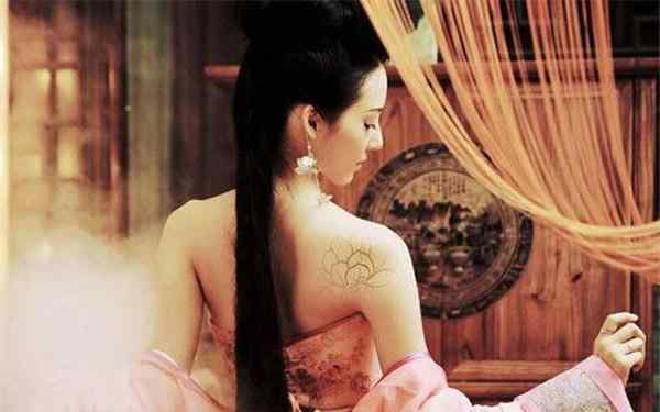 古代美女与皇上的过程 揭秘古代皇帝选妃裸检全过程 无毛的妃子最受宠