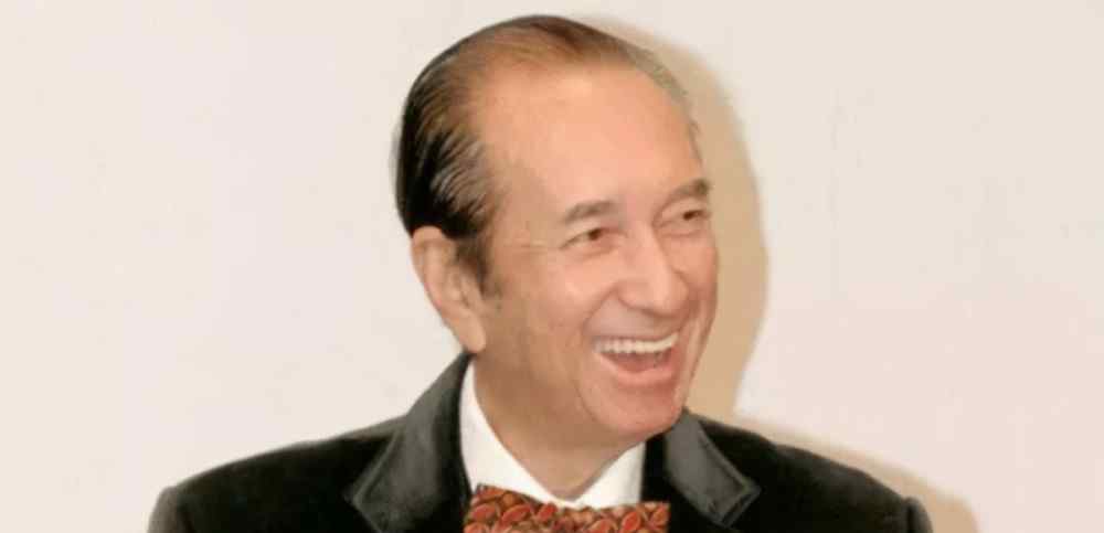 李嘉诚长子 李嘉诚财产分配长子8千亿，长孙女600亿，周姓女子最“特别”文章配图