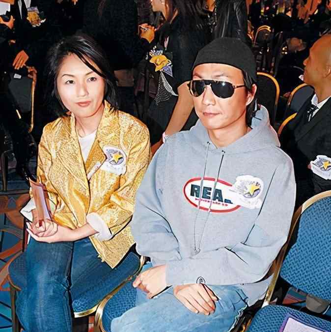 郑中基的老婆 郑中基老婆婚后活成素人脸，他为讨妻女开心，蹲地上陪玩变得幼稚