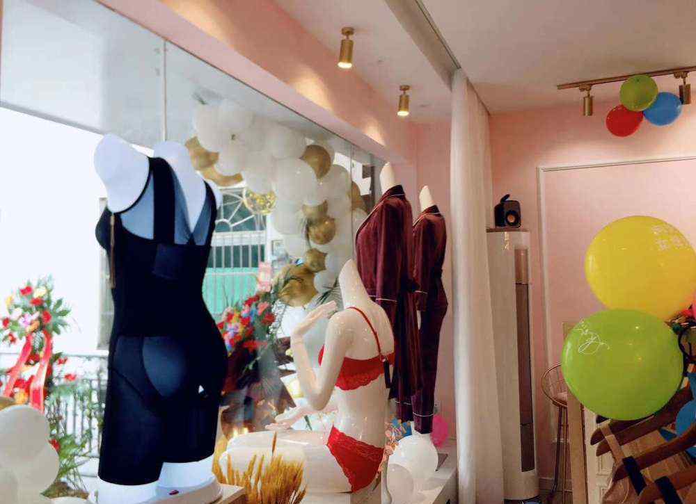 内衣店利润 内衣加盟店拿货打几折？内衣加盟店利润多少？