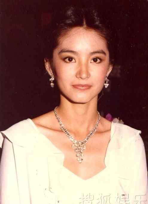 香港美女明星排名 香港影坛四大美女图片和资料介绍