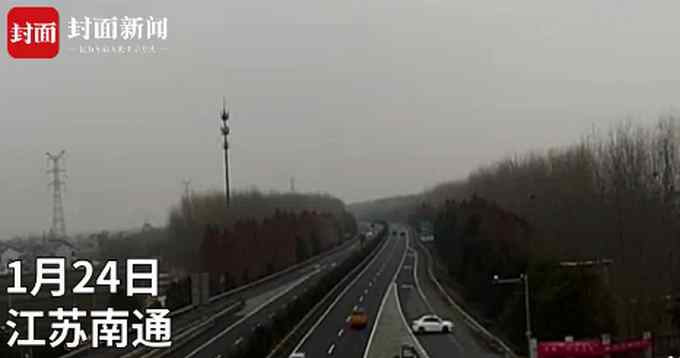 监控拍下惊险瞬间！母女俩聊天错过出口 高速路上掉头逆行10公里