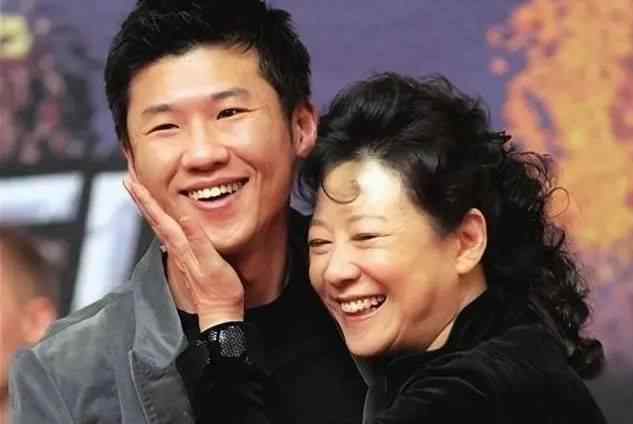 整容前的白鹿 他不整容，不“拼妈”，本是星二代却演了15年配角，终于爆红