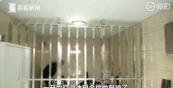 老人患阿尔兹海默症 长期被锁车库半夜敲门扰民 家属这样说 网友叹气
