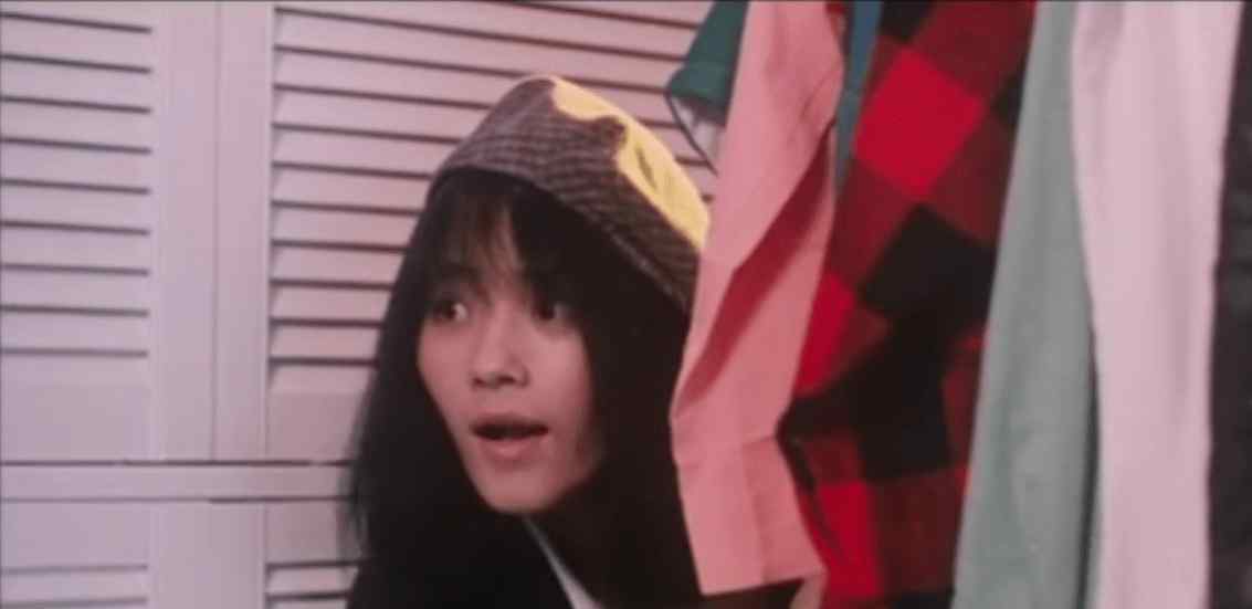 王祖贤17岁 媲美王祖贤，打败张曼玉，17岁就拿金像奖的她，消失了12年
