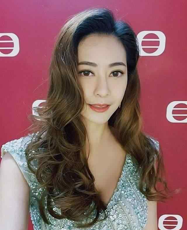 刘芷希 TVB港姐冠军携未婚夫急开记招澄清，自曝因拒绝不道德交易遭勒索