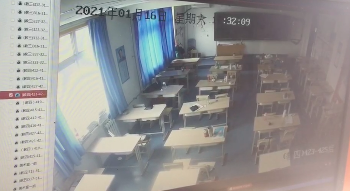陕西一高三女生坠楼身亡 父亲：后悔女儿说被欺负时劝她要想开点