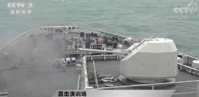 美军轰炸机兜个大圈飞到南海上空？路线诡异！